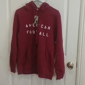 Undefeated hoddie size small